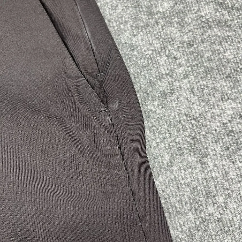 Lululemon Men's Commission Slim Fit Pants Warpstreme Obsidian Size 34x32 LM5ADBT